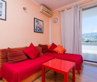 Apartment Jossy - One Bedroom Apartment With Balco