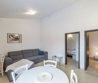 Apartment Noa II In Villa Valtrazza With Pool View
