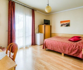 Guest House Villa Nina- Comfort Triple Room With B