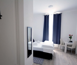 Apartments & Rooms Virtus - Double Or Twin Room 4