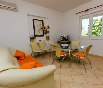 Apartments Ivana (Tr) - One Bedroom Apartment With